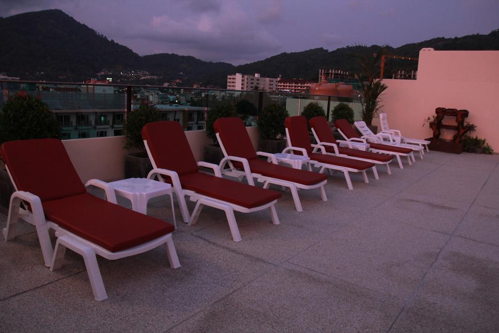 Hemingways Silk Hotel Patong Eksteriør bilde