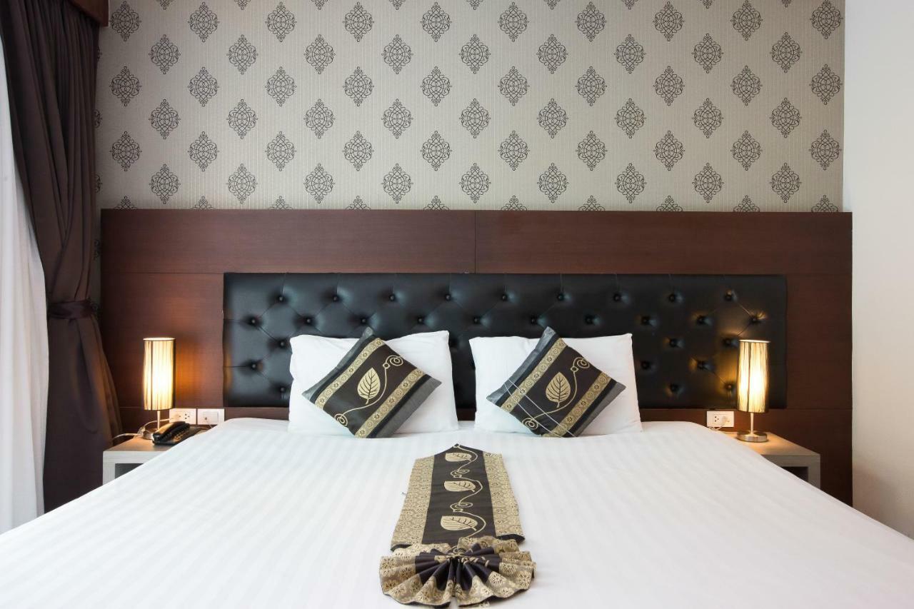 Hemingways Silk Hotel Patong Eksteriør bilde