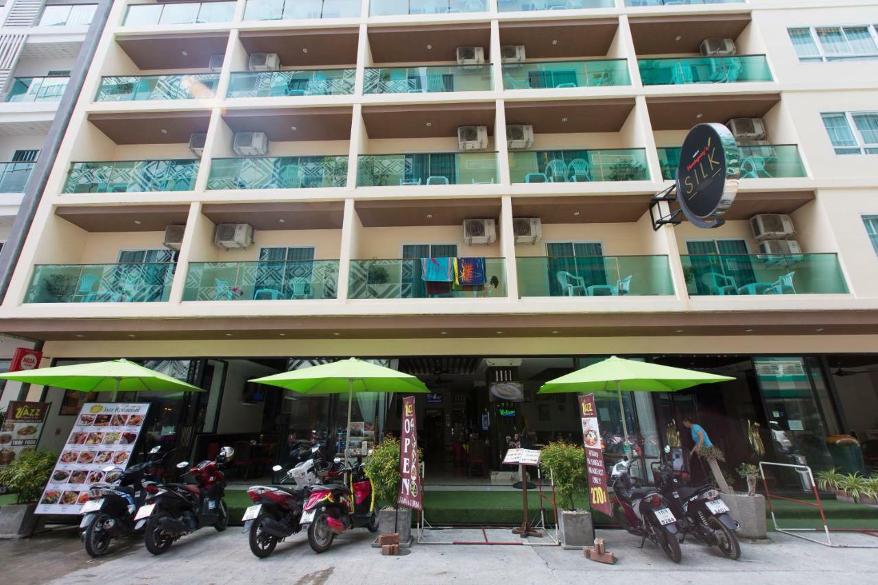 Hemingways Silk Hotel Patong Eksteriør bilde